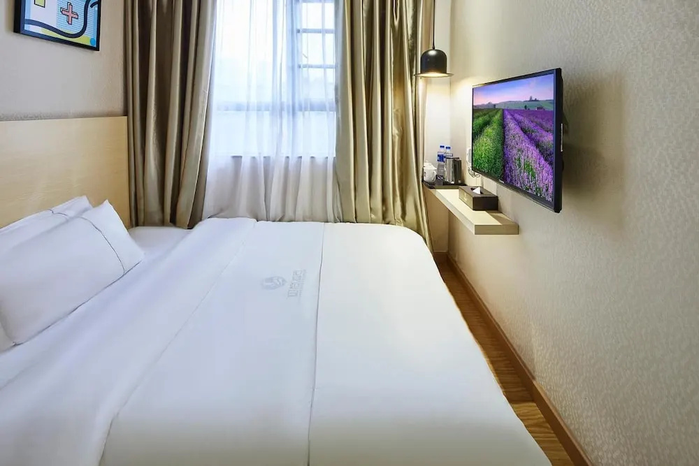 Jiangxia Business Hotel