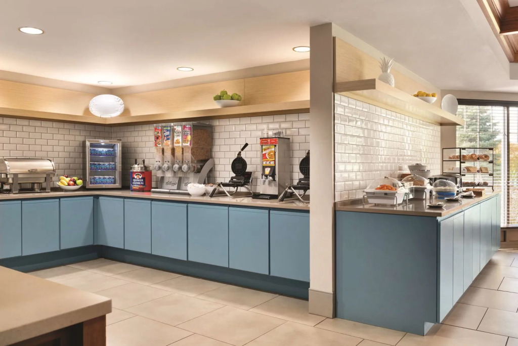 Country Inn & Suites by Radisson, Portage, IN