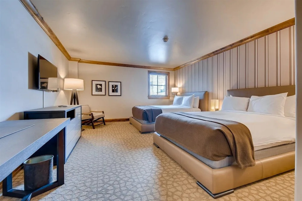 1-sebastian 2 bed Penthouse