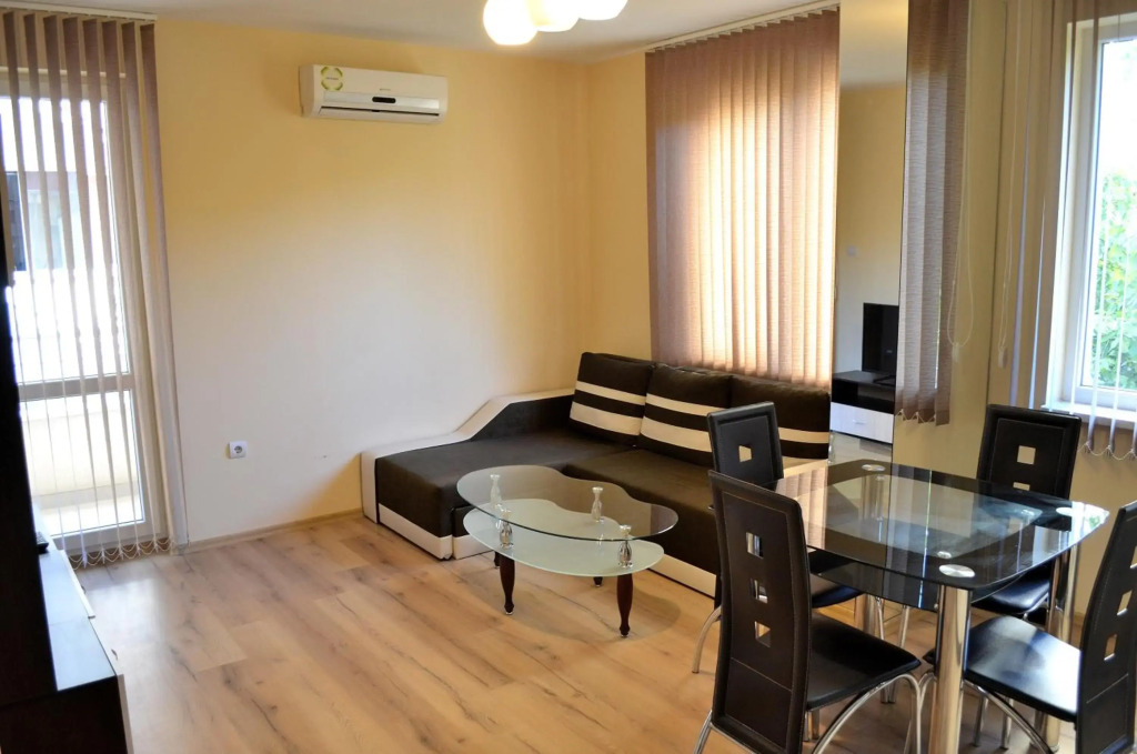 Central Apartment 4