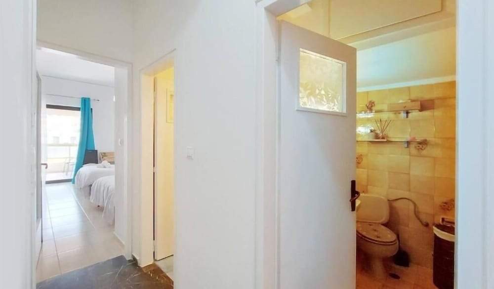 Cholargos a Spacious 2BR apartment