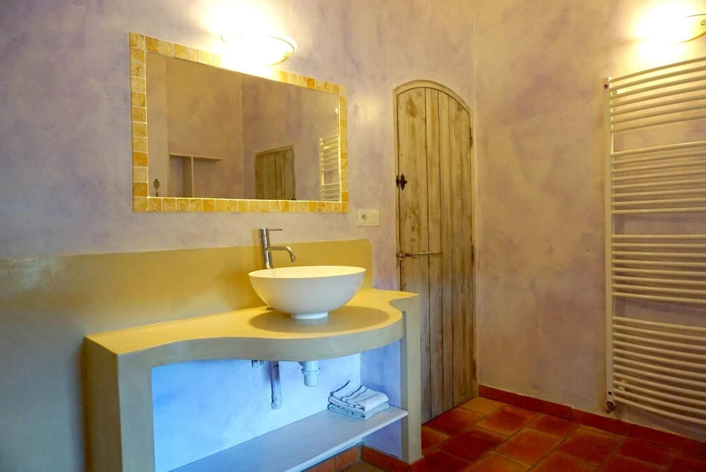 Villa With 4 Bedrooms in Simaine La Rotonde, With Shared Pool, Furnished Garden and Wifi