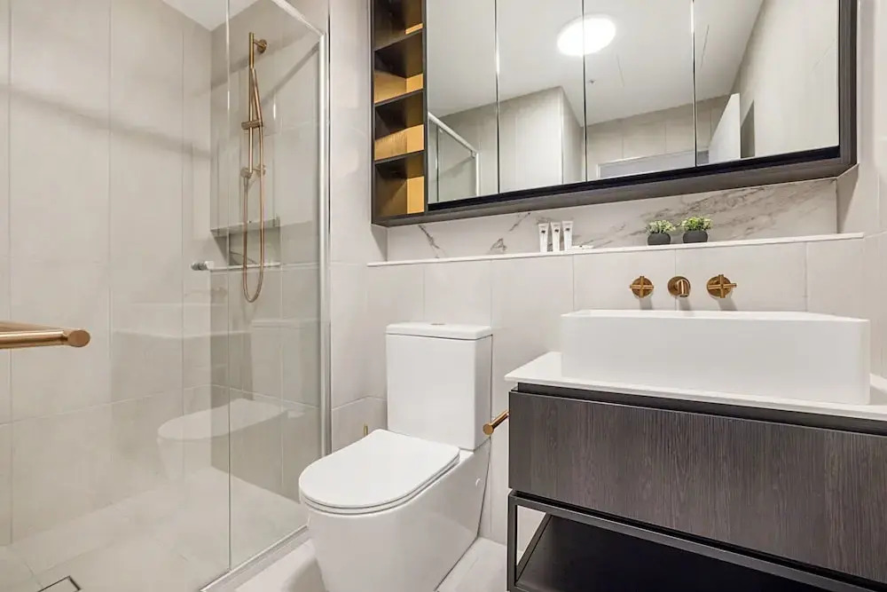 Stay Near Botanic Garden With Gym, Sauna & Parking