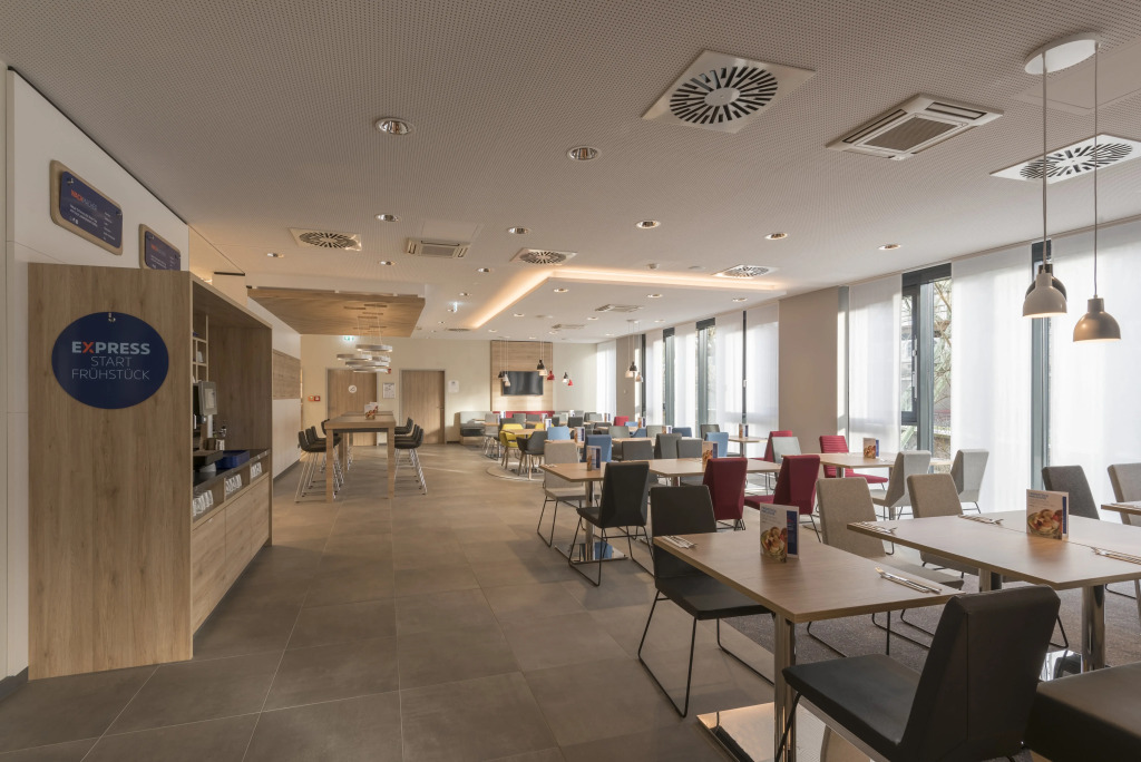 Holiday Inn Express - Wuppertal - Hauptbahnhof by IHG