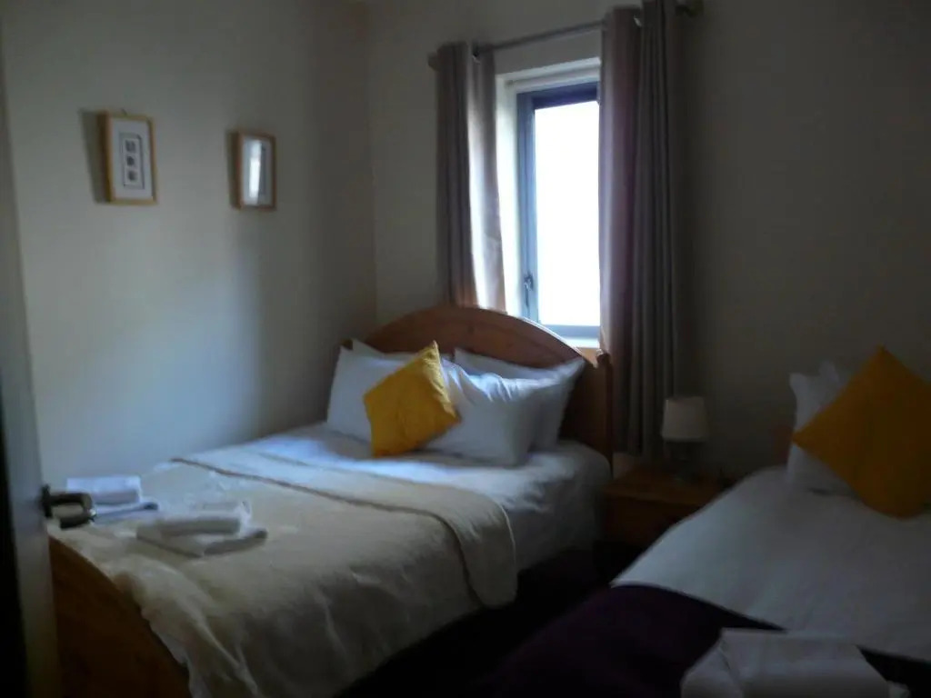 The Courtyard Apartments