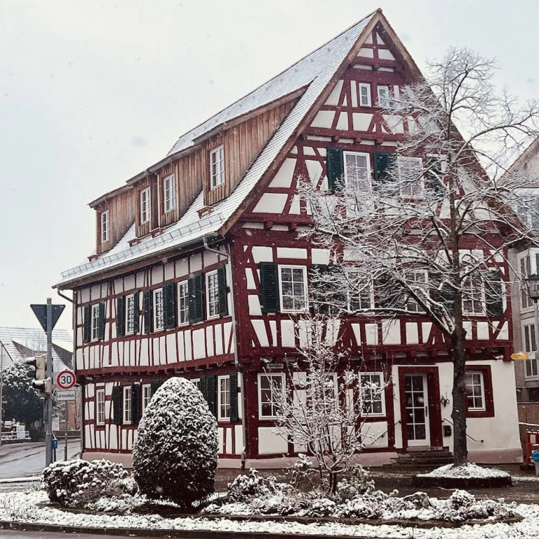 Rose Boardinghouse 24h-7d Self Check-In Automat