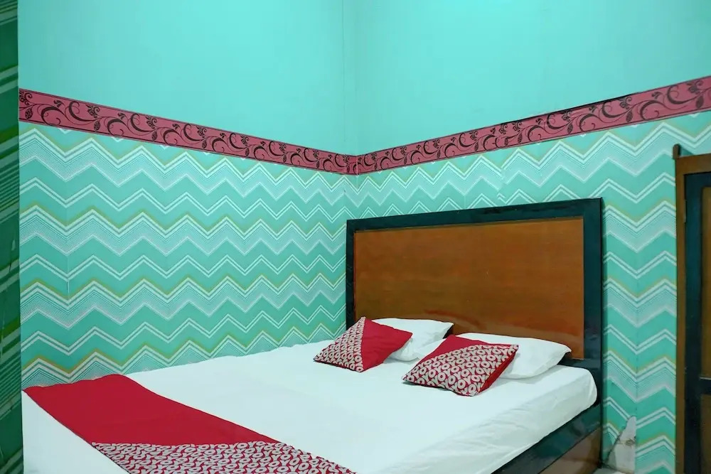 Hotel O Stasiun Tegal Near Alun-Alun Formerly Lumina Guest House