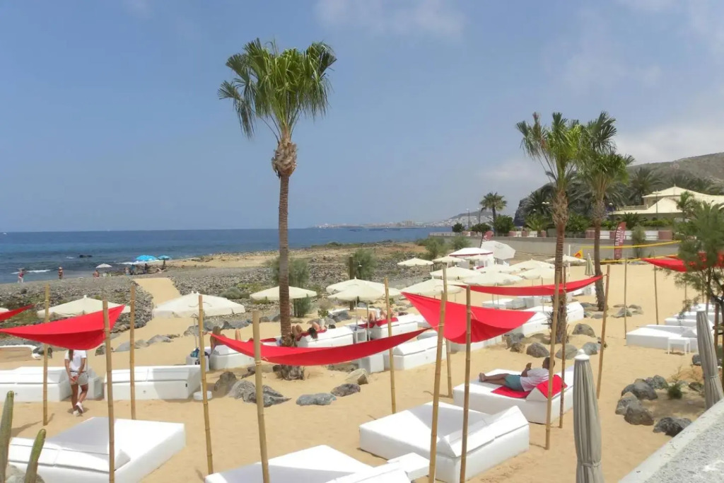 Bel appartement avec vue sur mer