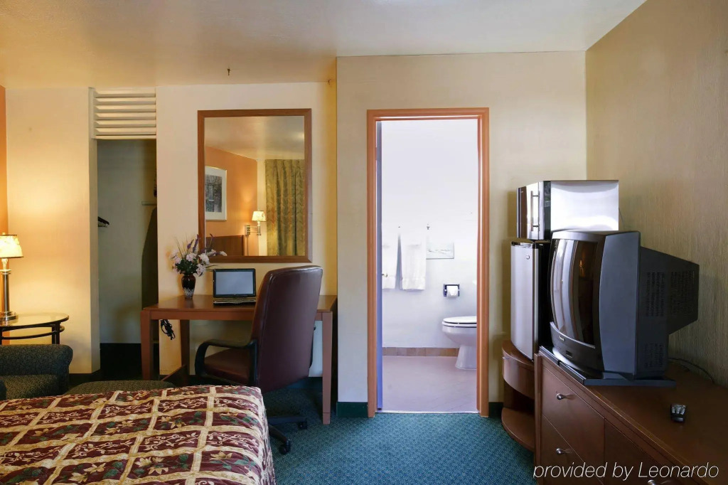 Americas Best Value Inn - Livermore