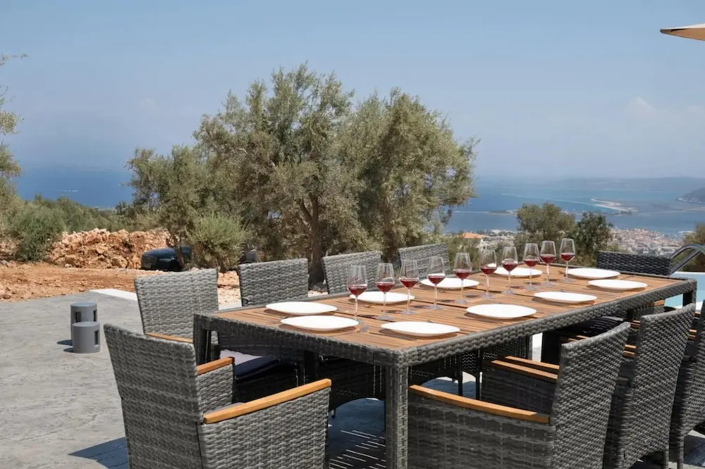 Villa Andria With 5 Bedrooms and 5 Bathrooms