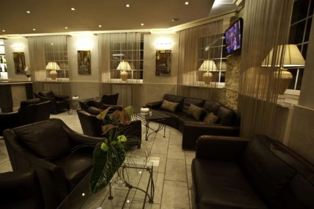 Apartments Atomis Hotel Düsseldorf City