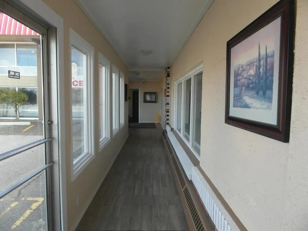 West View Motel