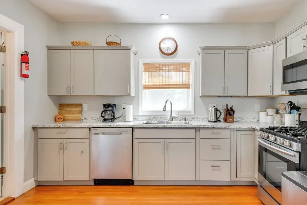 2 Mi to Steamtown Nhs: Family Home w/ Backyard!