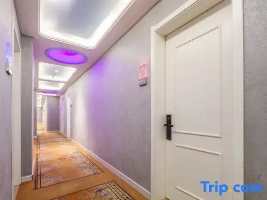 Shuman Smart Cinema Hotel (Taiyuan Maoye WorldTrade Center Store)