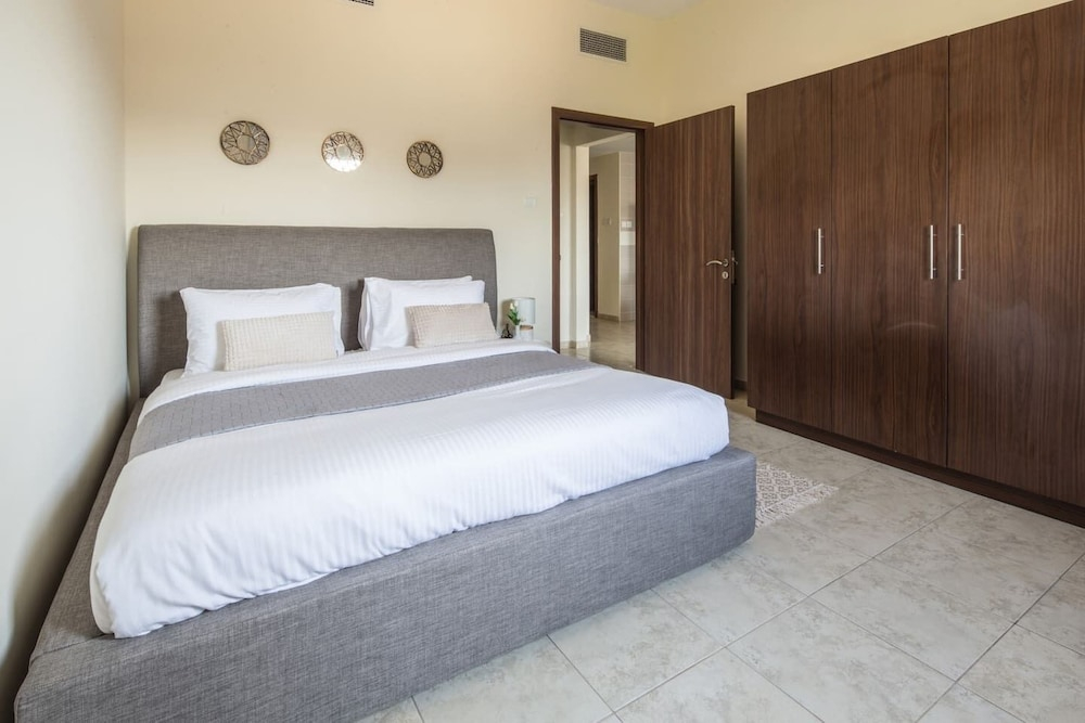 Top Rank 2BR in Trendy Jumeirah Village Triangle!