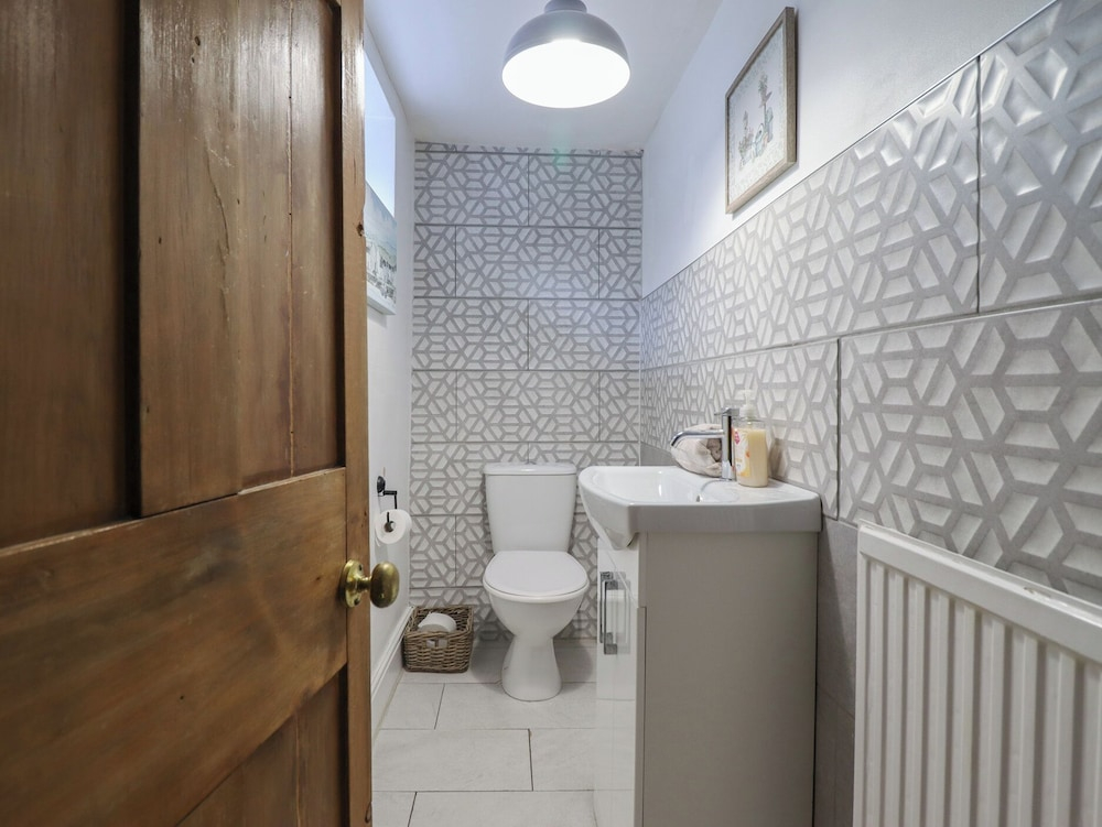 Riverwash Cottage