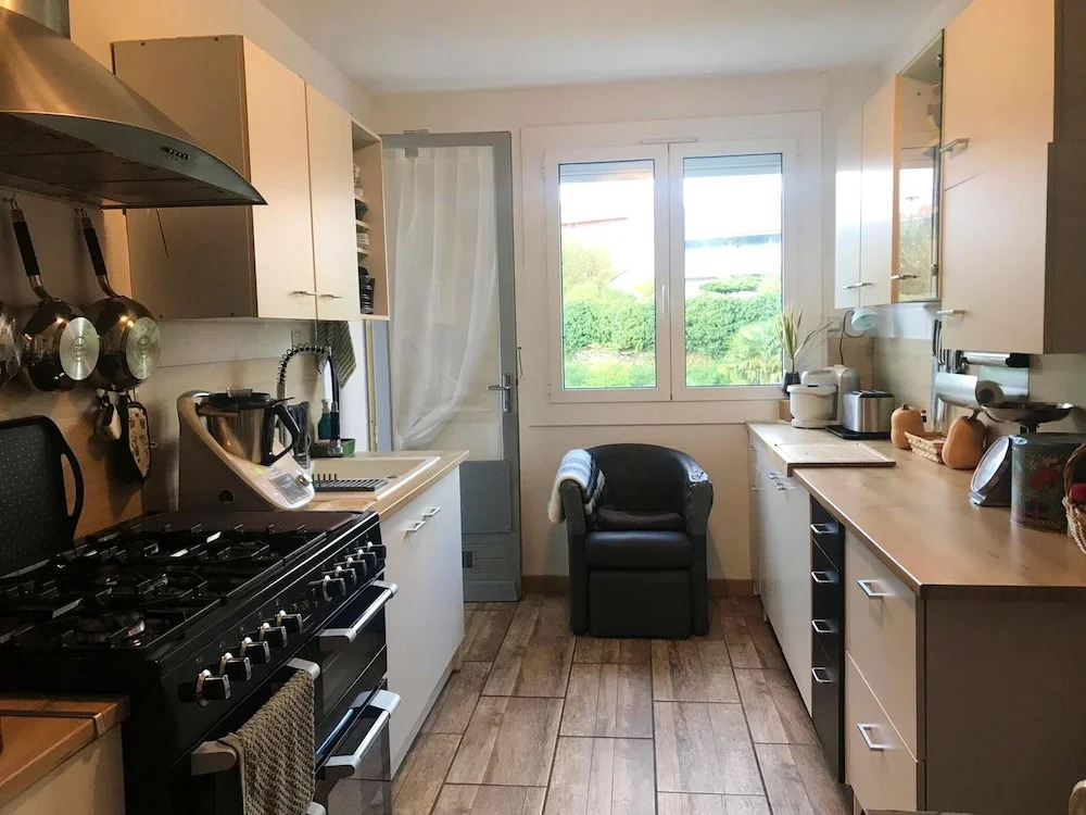Apartment with One Bedroom in Lourdes, with Furnished Terrace