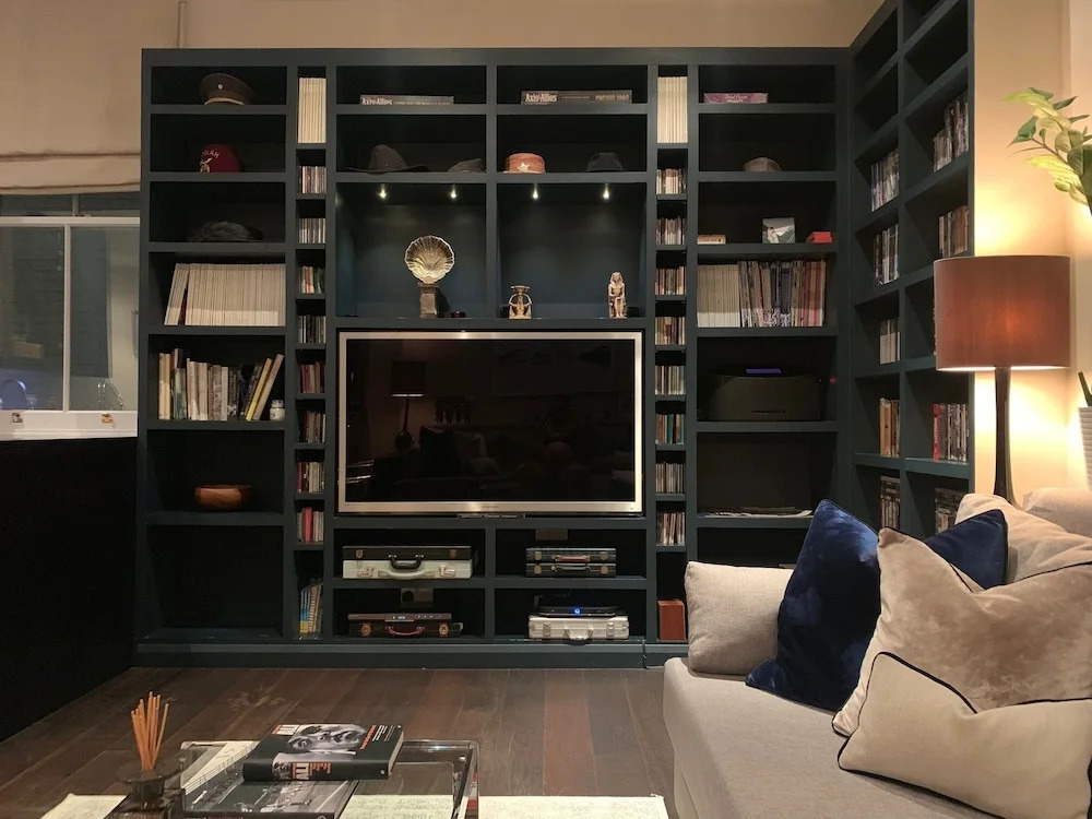 Charming and Full Of Character Apartment