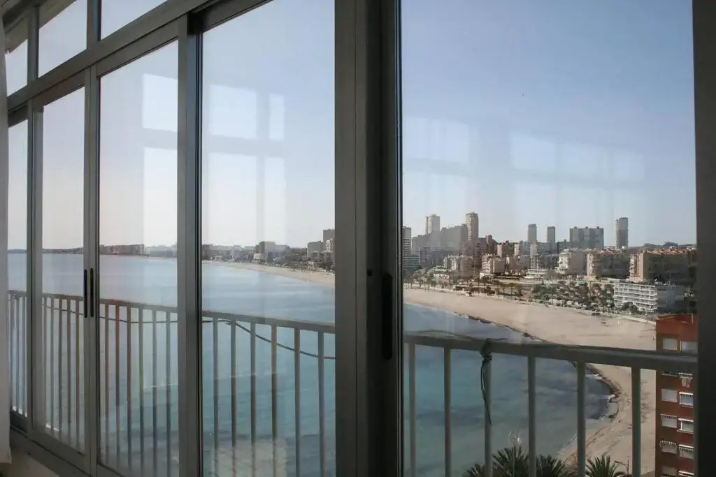 Tahiti Muchavista, El Campello, apartment with amazing sea views