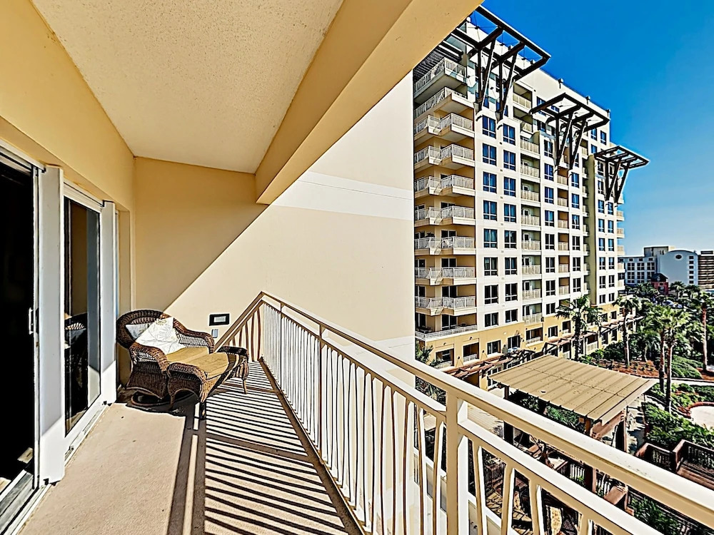 New Listing! Golf & Beach Luxury At Sandestin® 2 Bedroom Condo