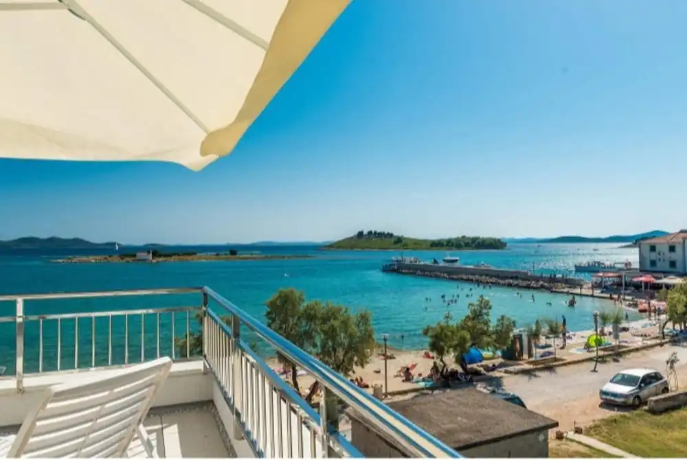 Lovely Apartment in Pakostane With Terrace