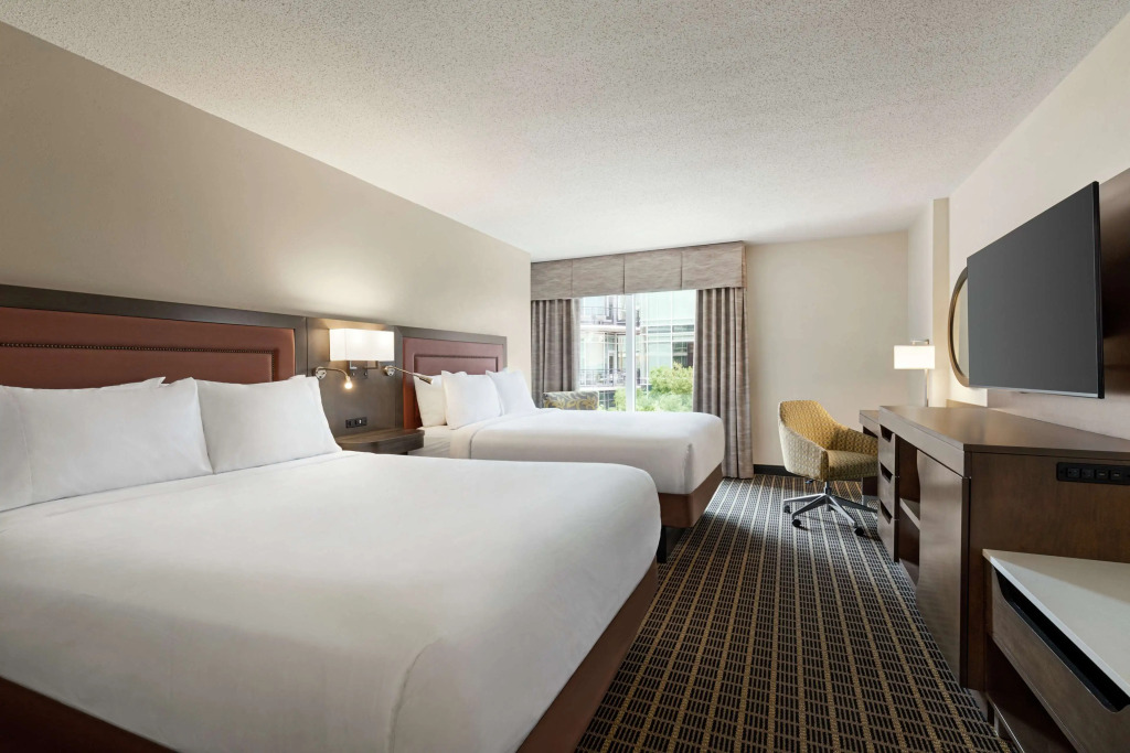 Hampton Inn & Suites Greenville-Downtown-Riverplace