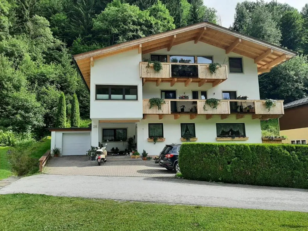 Gemutliche Wohnung 10 Minuten Vom See Entfernt