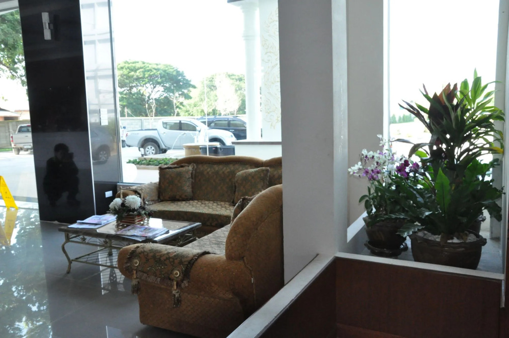 Queen Palace Hotel