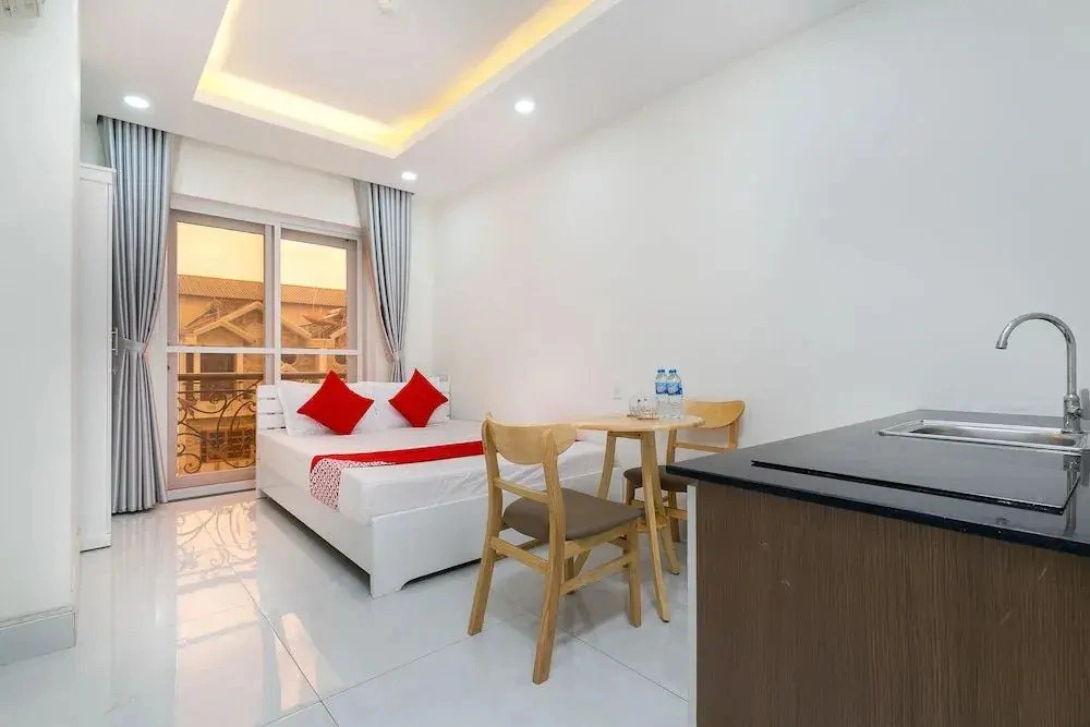 Man Trung Hotel by Oyo Rooms