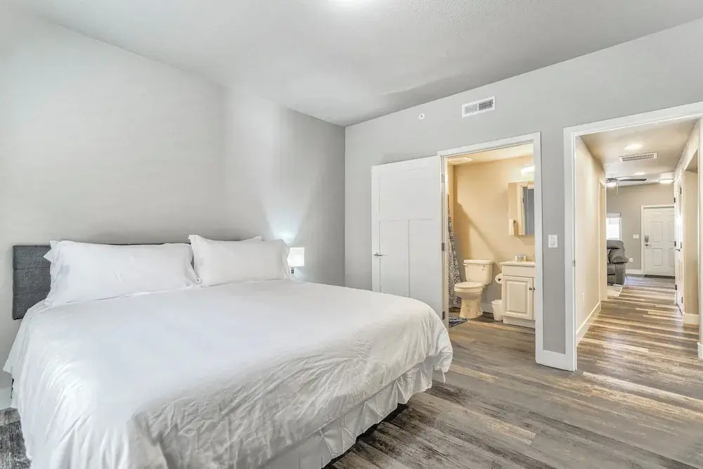 5370 N Union Unit101