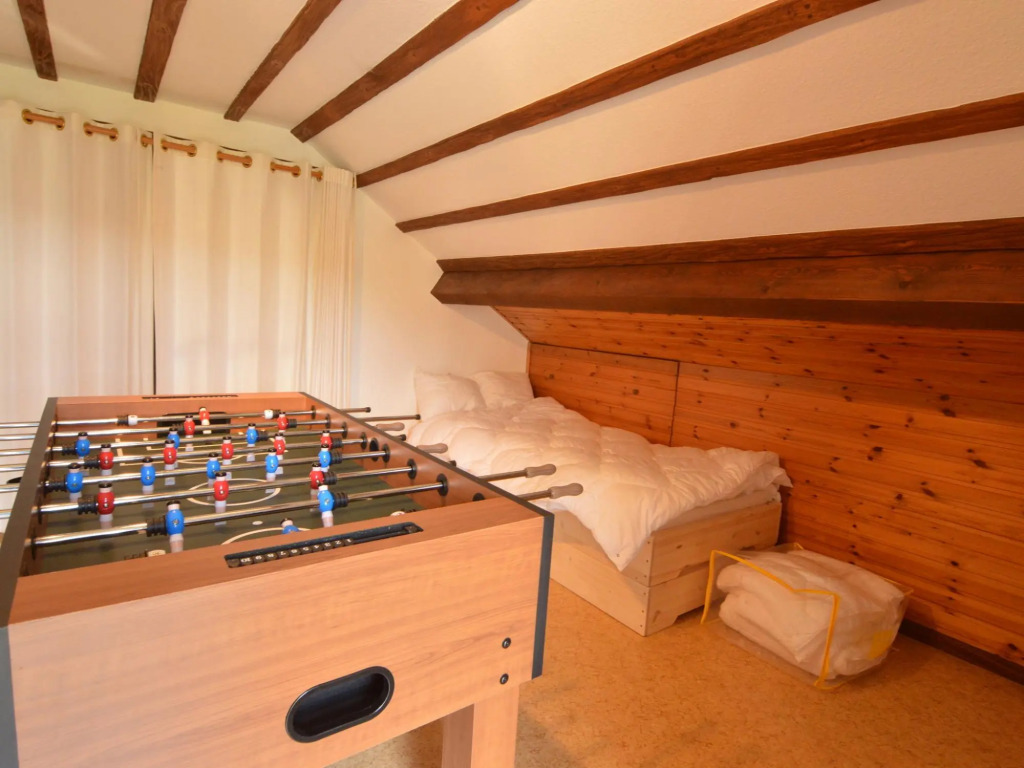 Villa with garden by the river and a view in Sankt Vith
