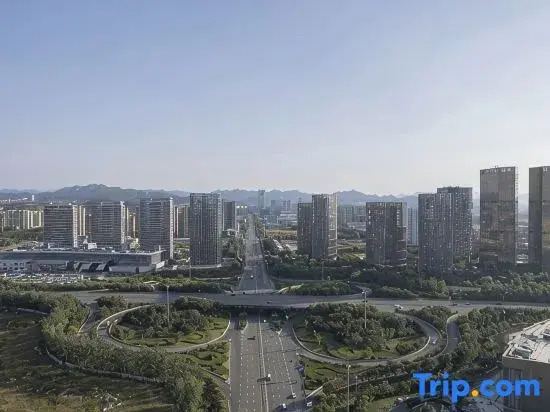 GELI Hotel (Jinan Rongchuang Wenlücheng Tangye)