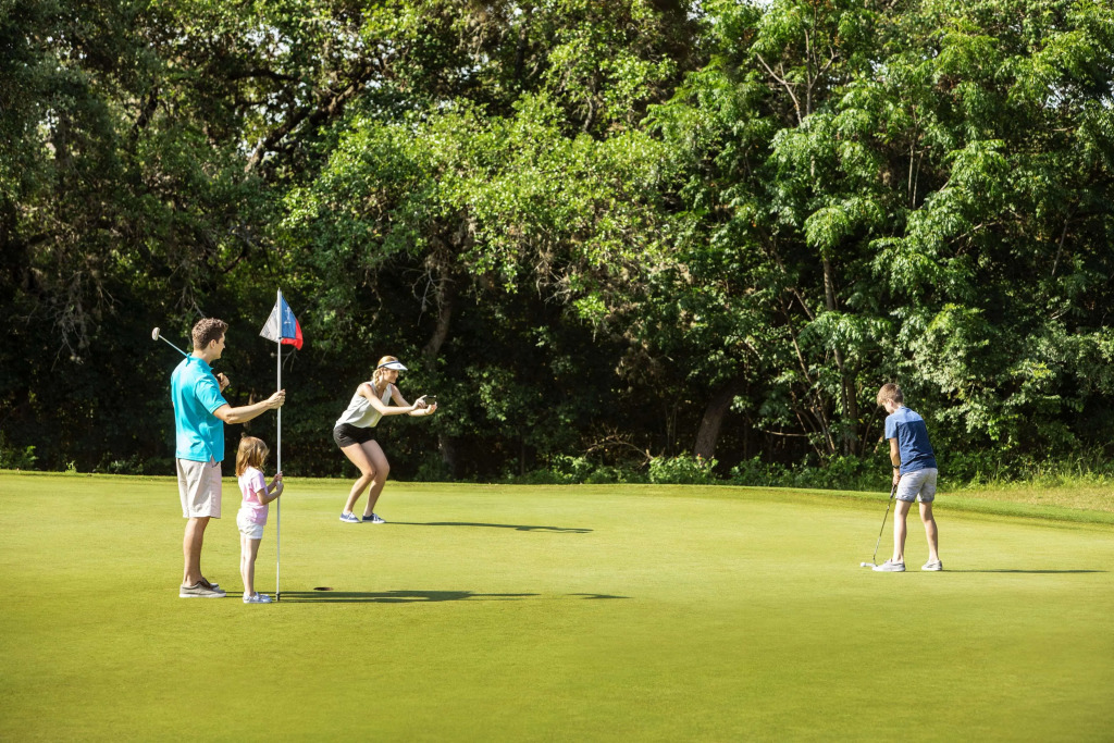 Hyatt Regency Hill Country Resort and Villas