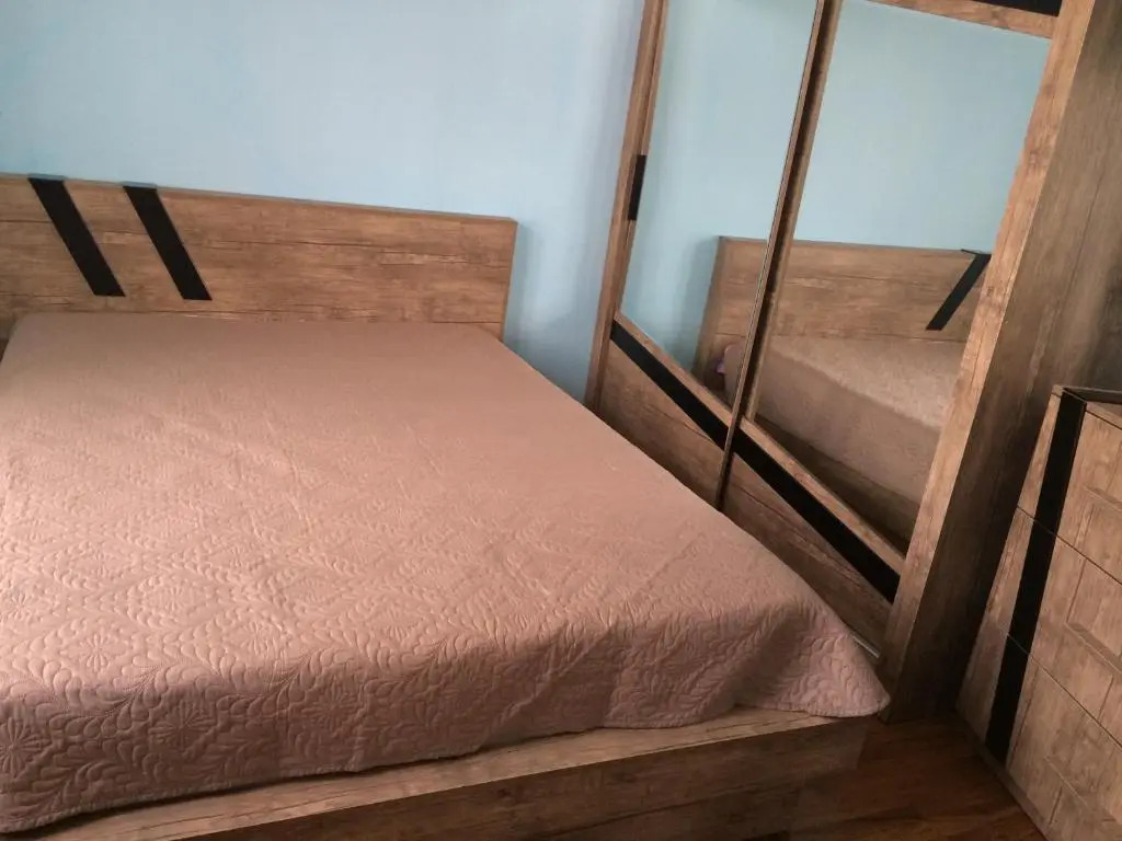 Apartment On Khinikadze 4