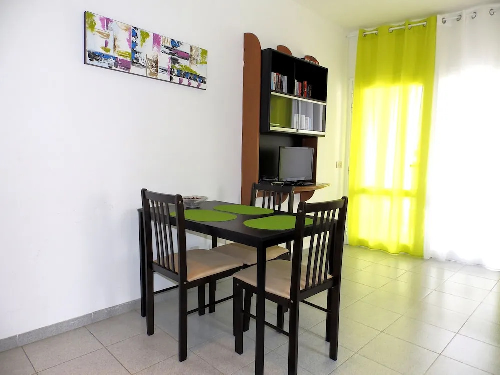 Apartamentos Medano - Playa Grande