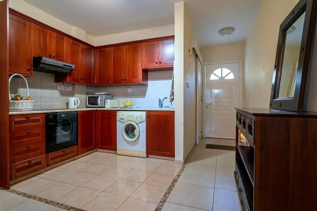 200 Meters To The Beach 2 Bedroom Appartment