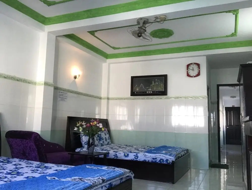 Trí Thông Hotel