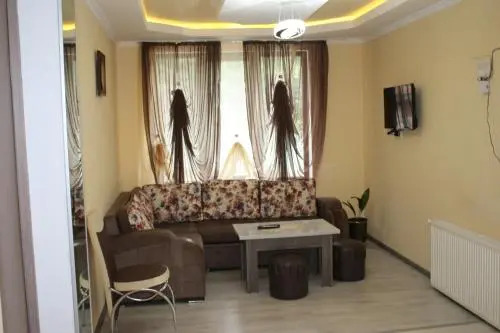 Guja's Guest House