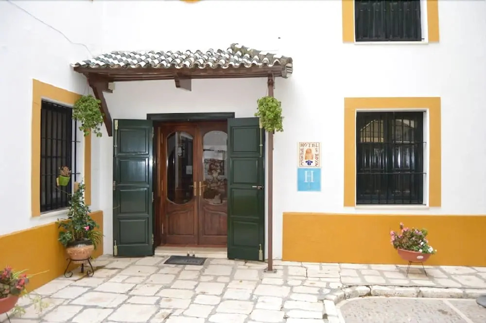 Hotel Manantial de Roya