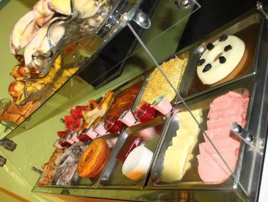 Diplomata Hotel
