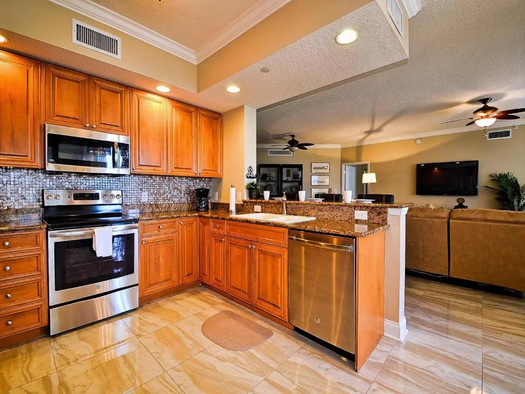 Belle Harbor 402W