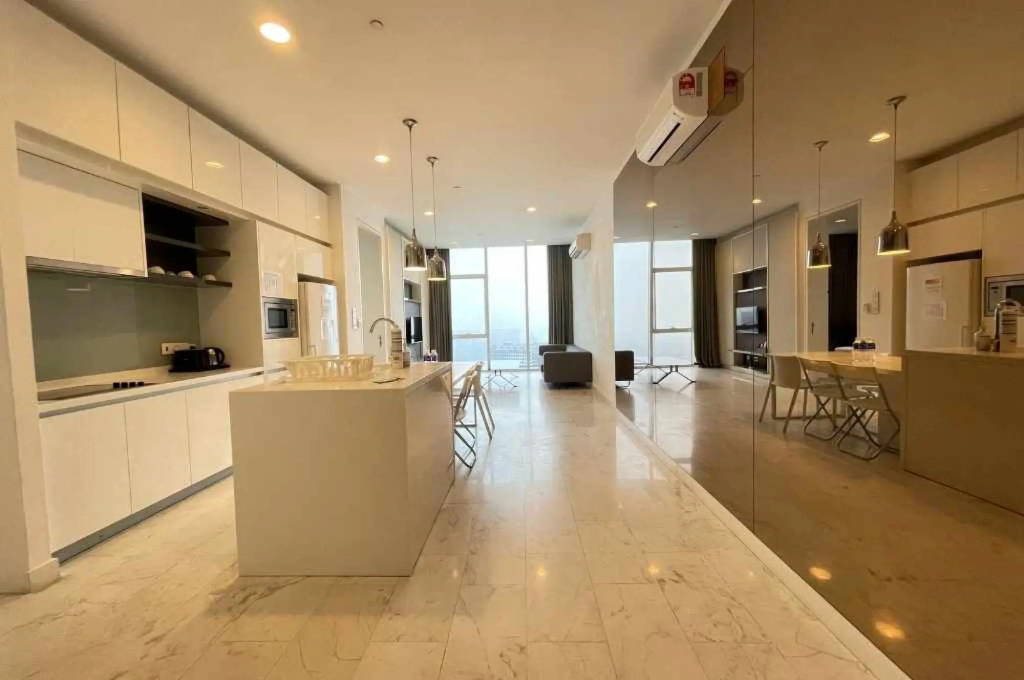 #1A Lovely 1 Bedroom Bath Tub Apartment SKY POOL