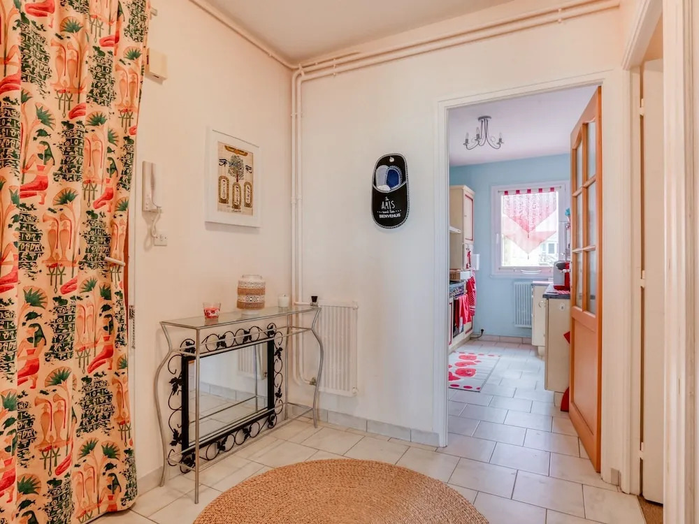 Beachfront Apartment in Grancamp-maisy With Terrace