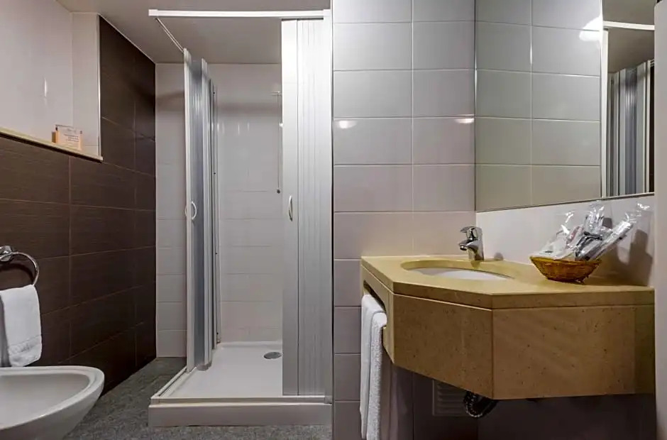 Catolica Hotel