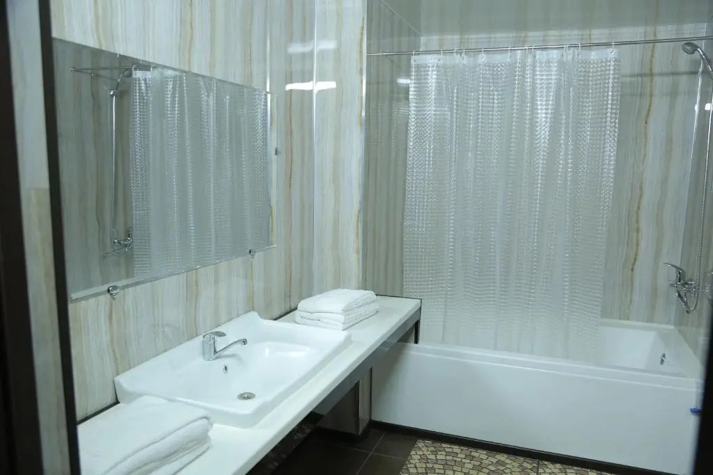Buxoroyi Sharif Hotel
