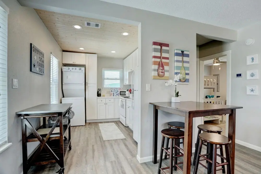 < 1 Mi to Sea Isle Beach: Home w/ Patio & Grill