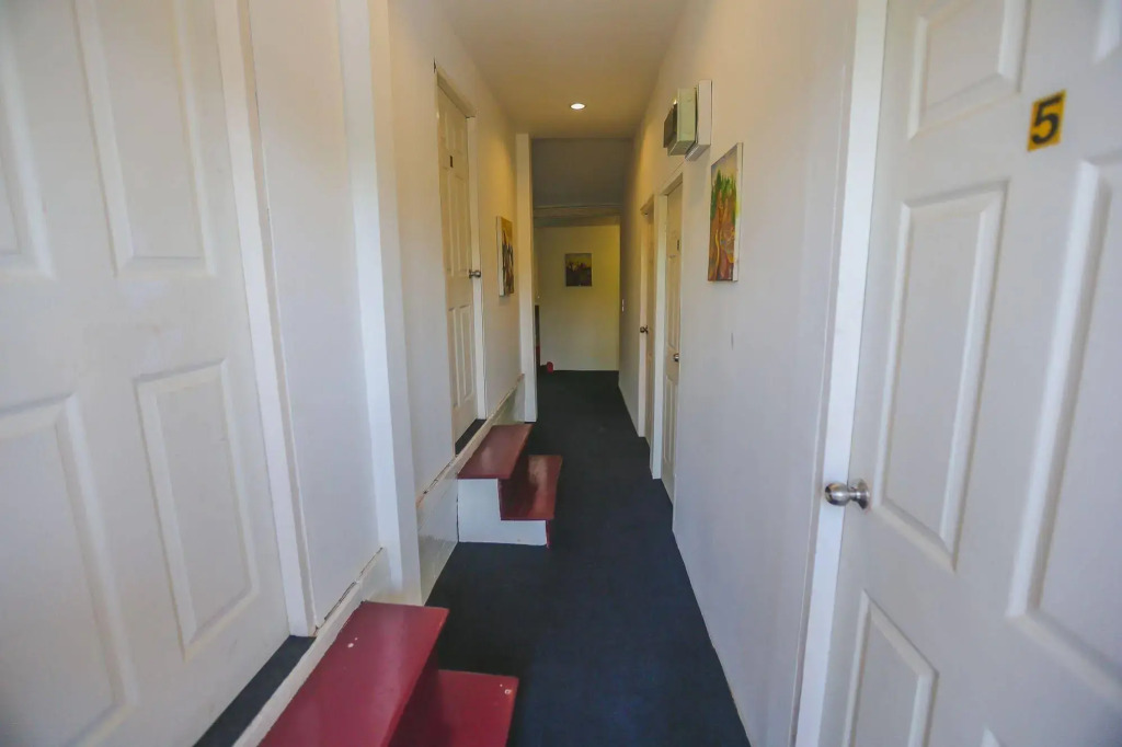 Phurida Hostel - Adults Only