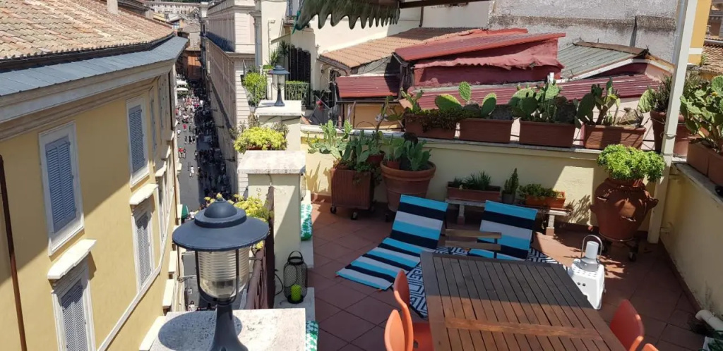 Trevi Charming Penthouse