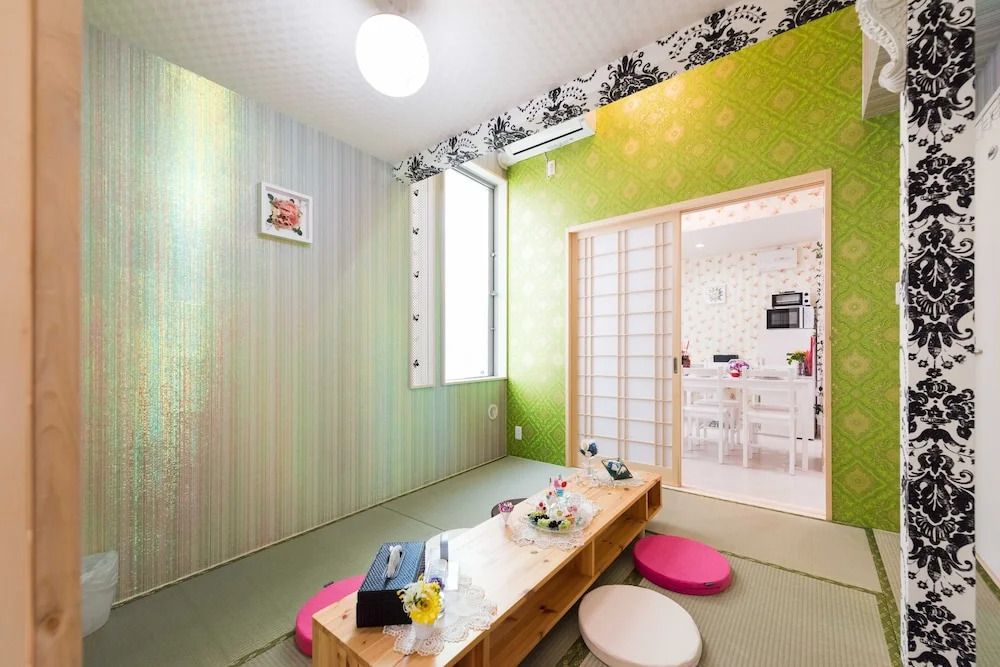 Papillon Paradis Nishi-Shinjuku