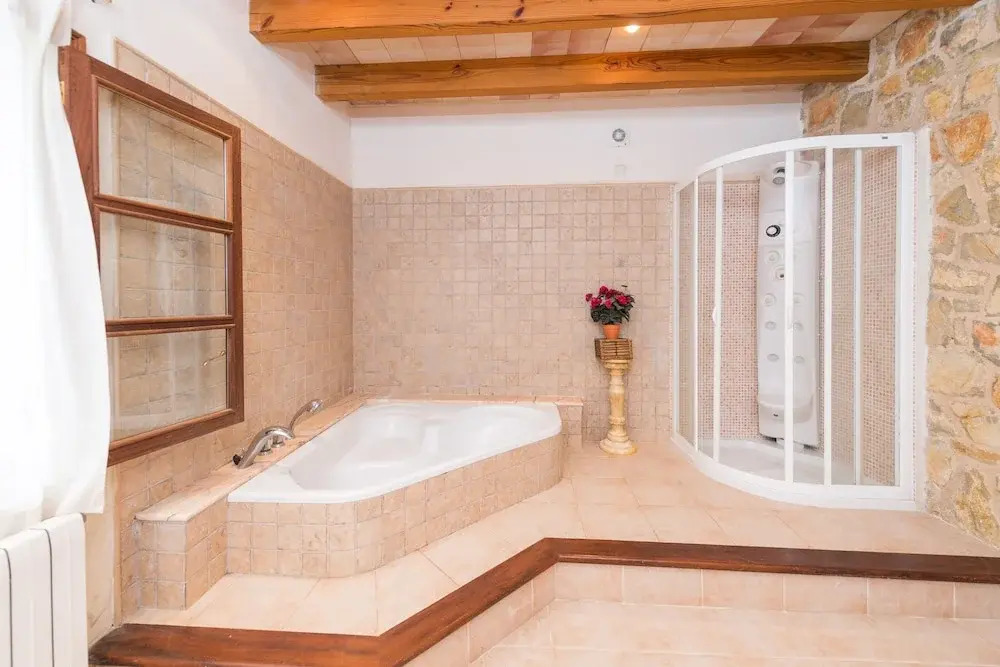Can Dato in Inca With 2 Bedrooms and 2 Bathrooms